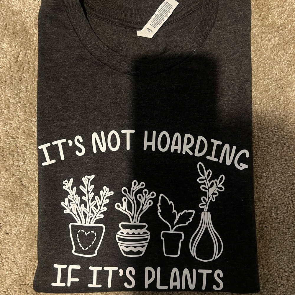 Graphic tee